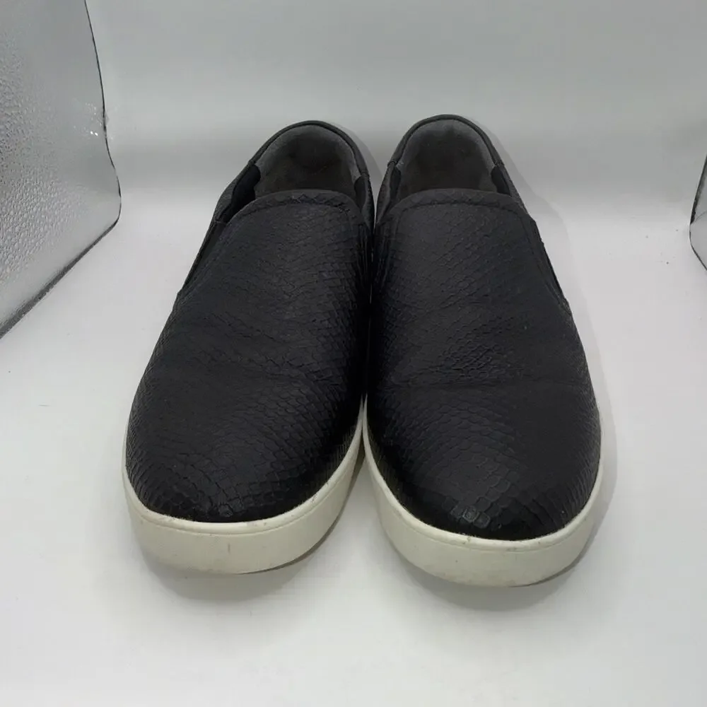 Dr. Scholls product pair